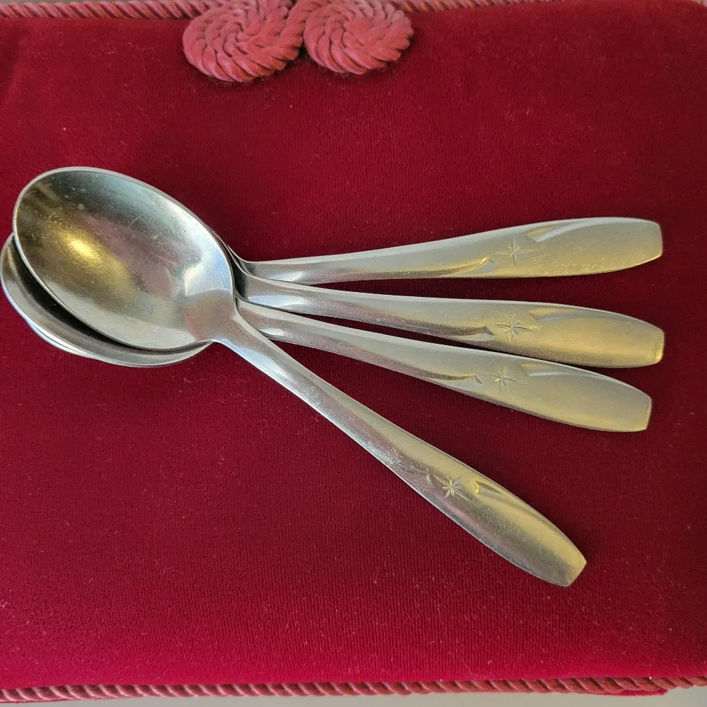 Atomic Northern Star Spoons (4)~ Stainless by Wallace ~ Vintage ~ Retro ~ 1960s?